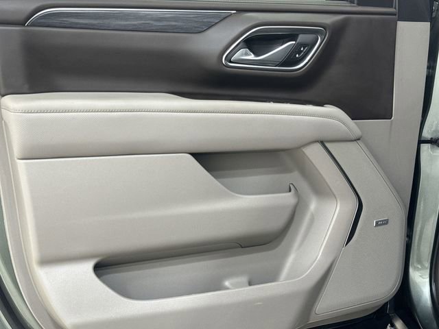 Certified 2024 GMC Yukon SLT w/ SLT Luxury Package image 22