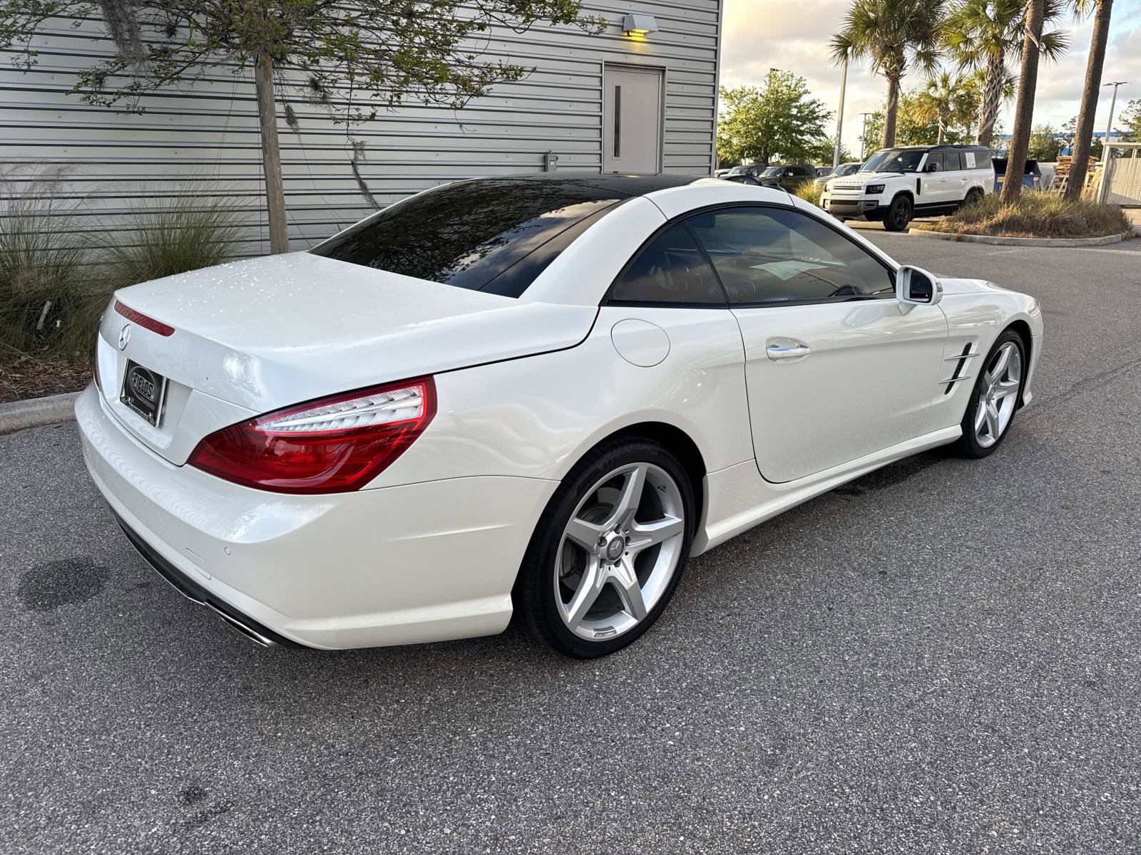 Used 2016 Mercedes-Benz SL 550 image 6