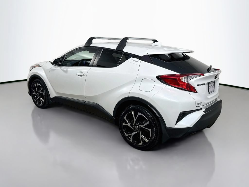 Certified 2022 Toyota C-HR XLE FWD image 5