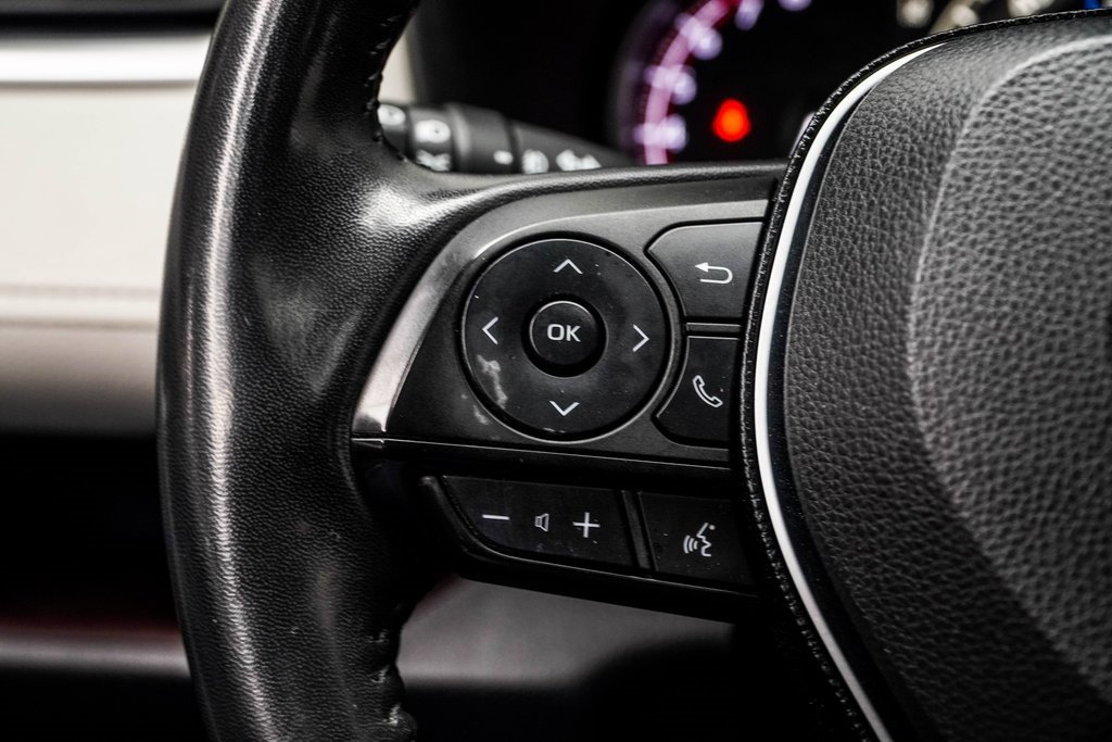 Used 2019 Toyota RAV4 Limited image 27