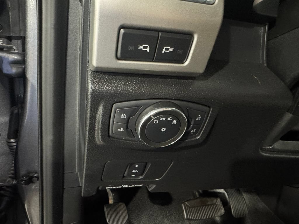 Used 2021 Ford F250 Lariat AWD/4WD image 36