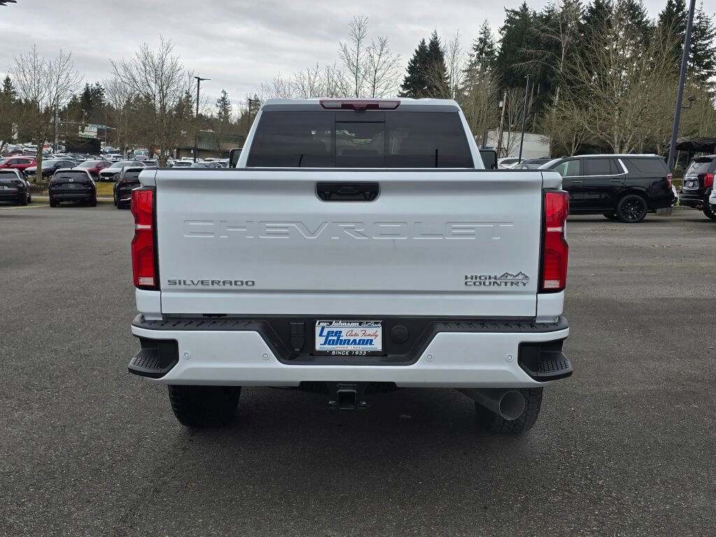 New 2026 Chevrolet Silverado 2500 High Country w/ High Country Premium Package AWD/4WD image 4