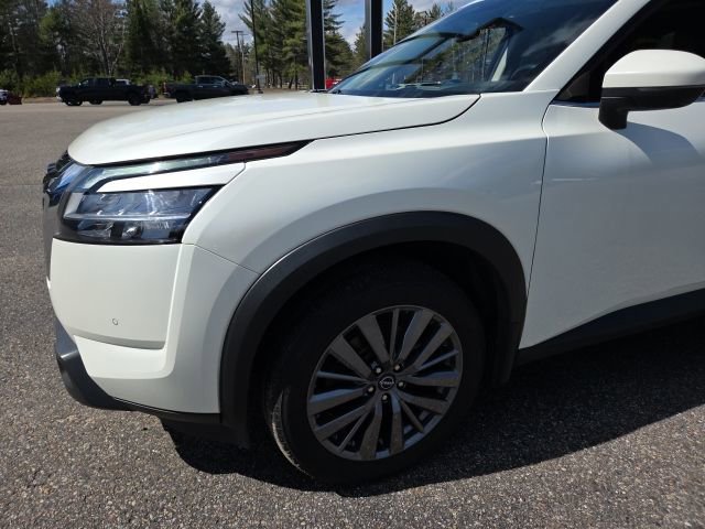 Used 2023 Nissan Pathfinder SL image 38
