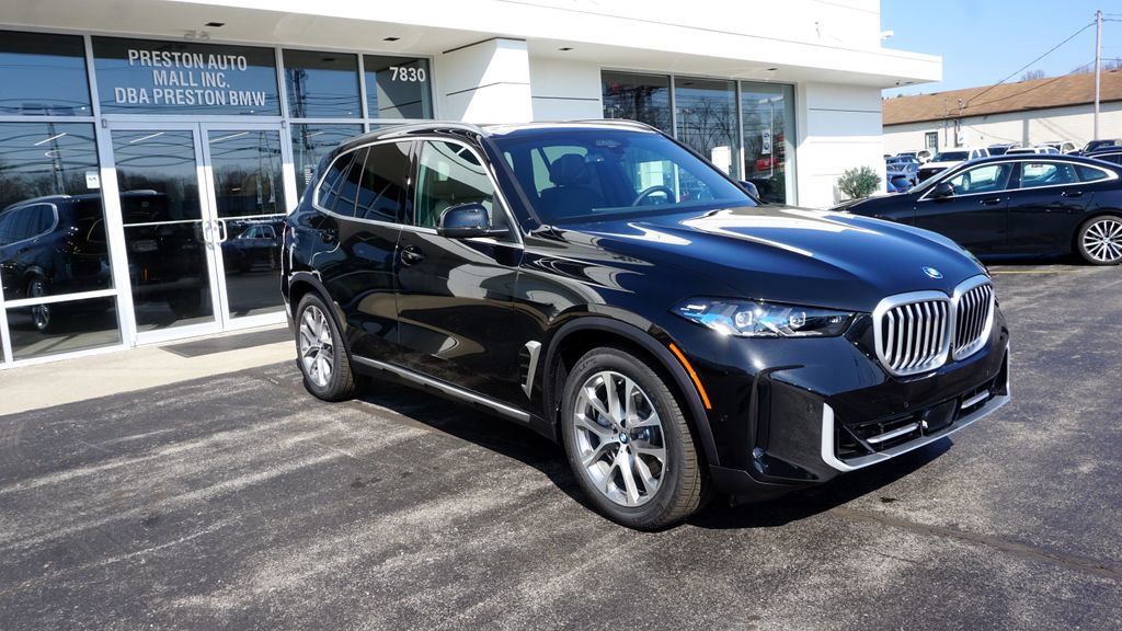 New 2026 BMW X5 xDrive50e image 1