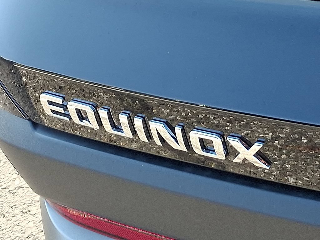 New 2027 Chevrolet Equinox LT w/ Convenience Package II FWD image 5