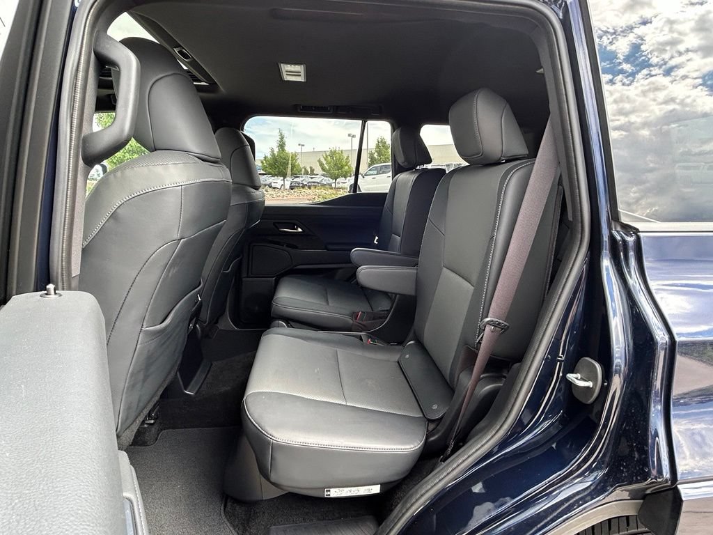 Used 2024 Lexus GX 550 AWD/4WD image 28