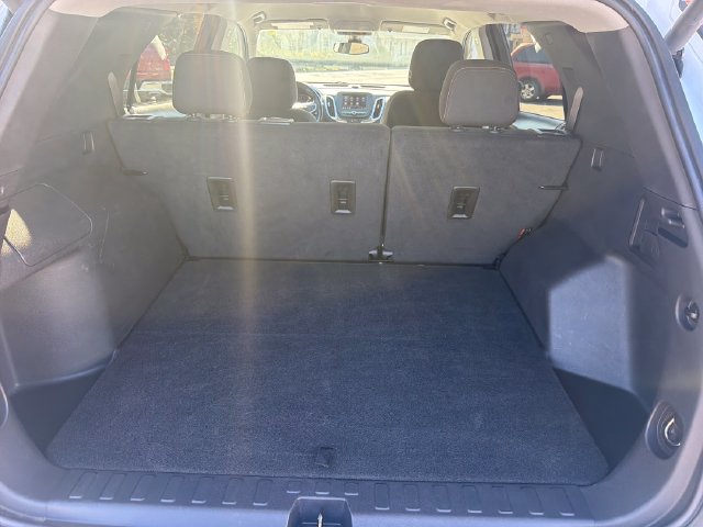 Used 2024 Chevrolet Equinox LT FWD image 18