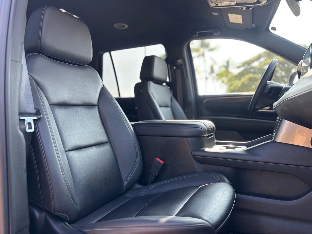 Used 2023 Chevrolet Tahoe LT image 9