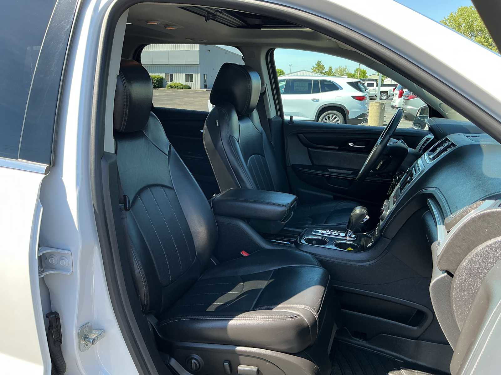 Used 2017 GMC Acadia Limited SLT AWD/4WD image 27