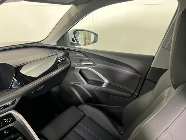 Certified 2025 Audi Q5 Premium Plus w/ Premium Plus AWD/4WD image 21