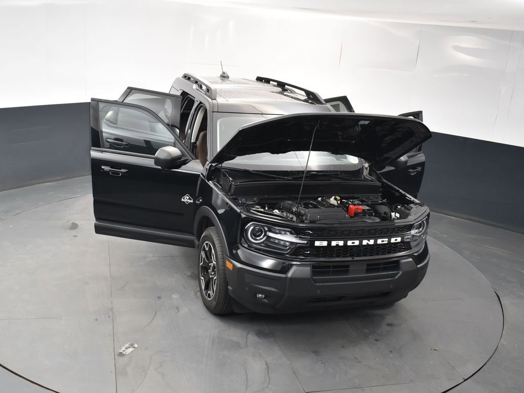 Used 2025 Ford Bronco Sport Outer Banks w/ Outer Banks Tech Package+ image 8