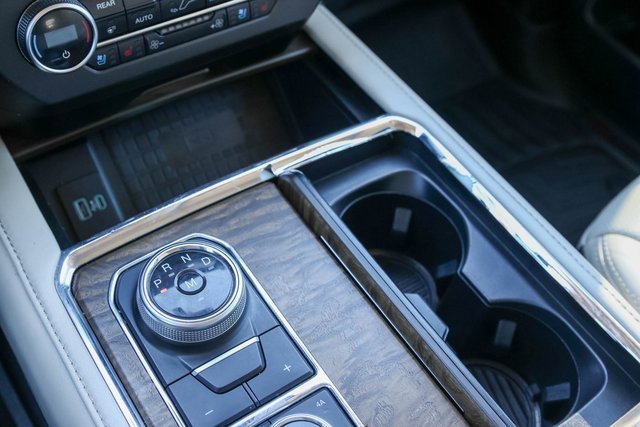 Used 2020 Ford Expedition Platinum image 30