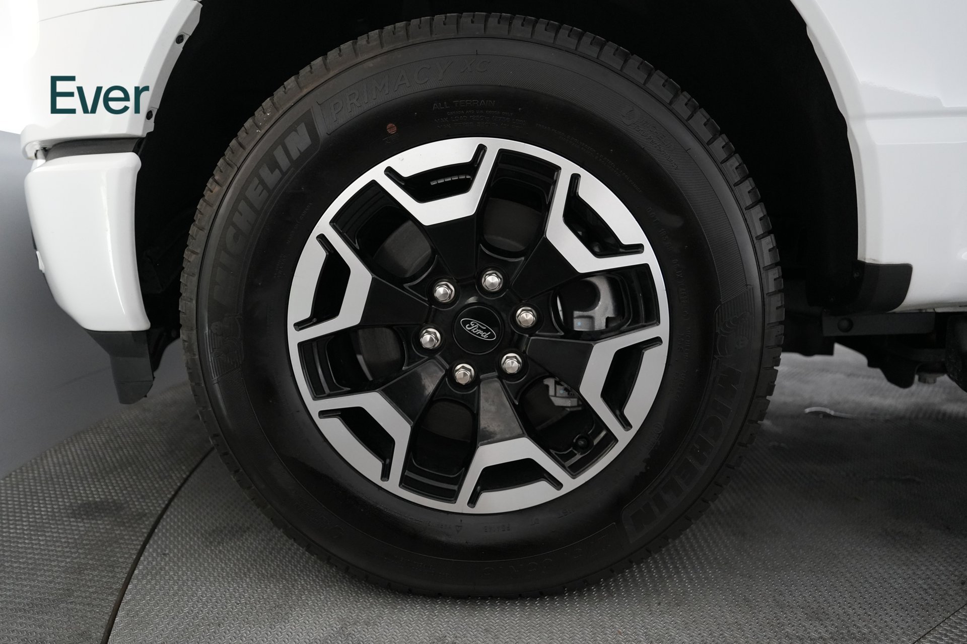 Used 2023 Ford F150 Lightning XLT AWD/4WD image 13
