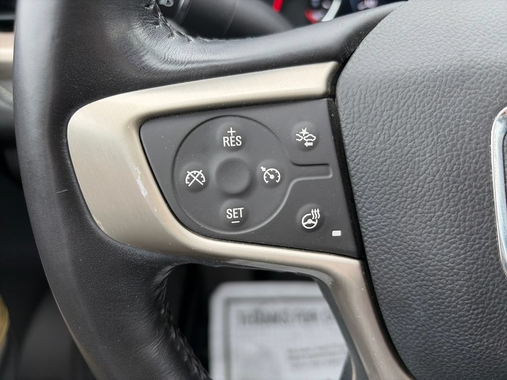 Used 2019 GMC Acadia Denali w/ Technology Package AWD/4WD image 16