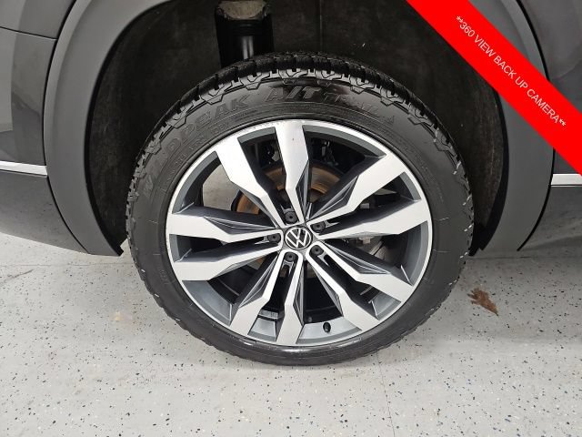 Used 2023 Volkswagen Atlas SEL Premium AWD/4WD image 7