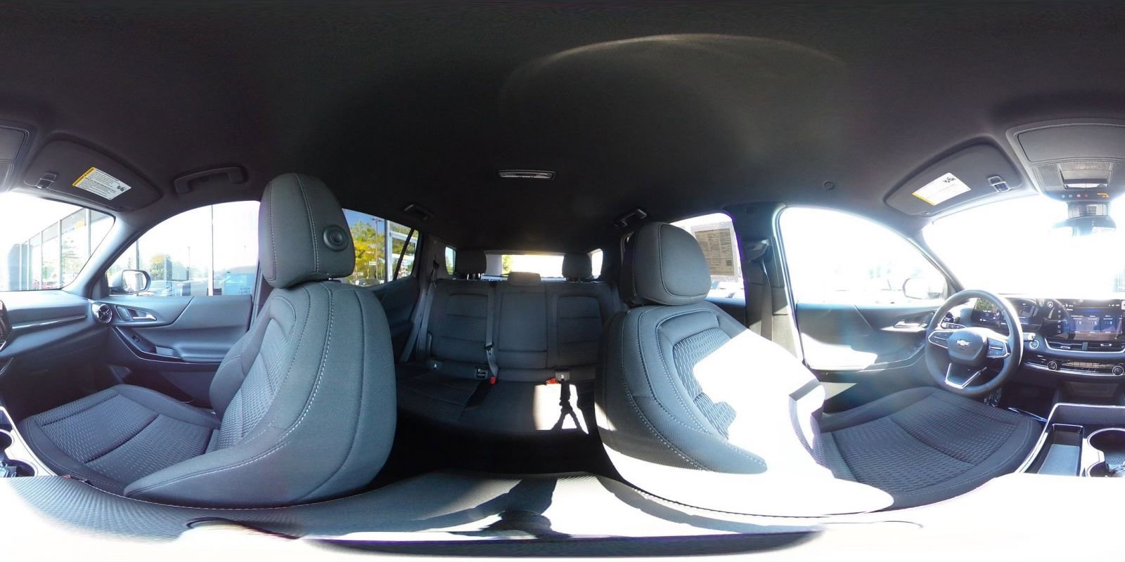 Used 2025 Chevrolet Equinox LT FWD image 43