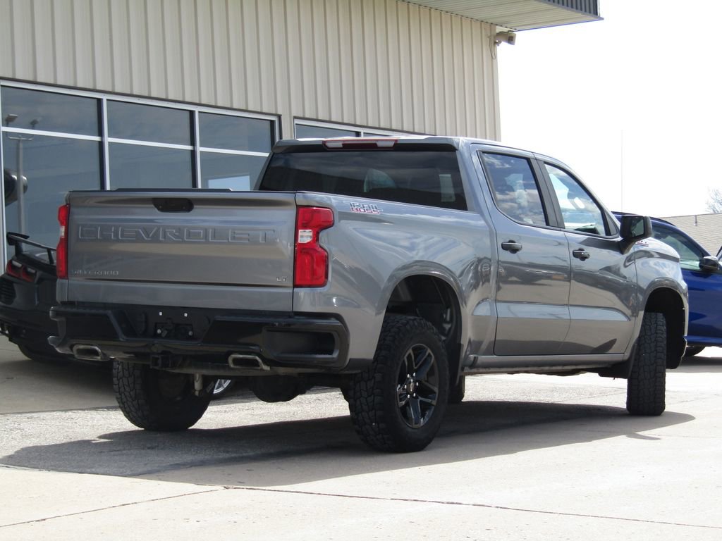 Used 2021 Chevrolet Silverado 1500 LT Trail Boss image 3
