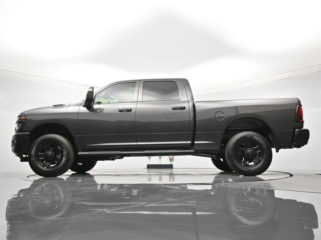 New 2026 RAM 3500 Tradesman AWD/4WD image 43