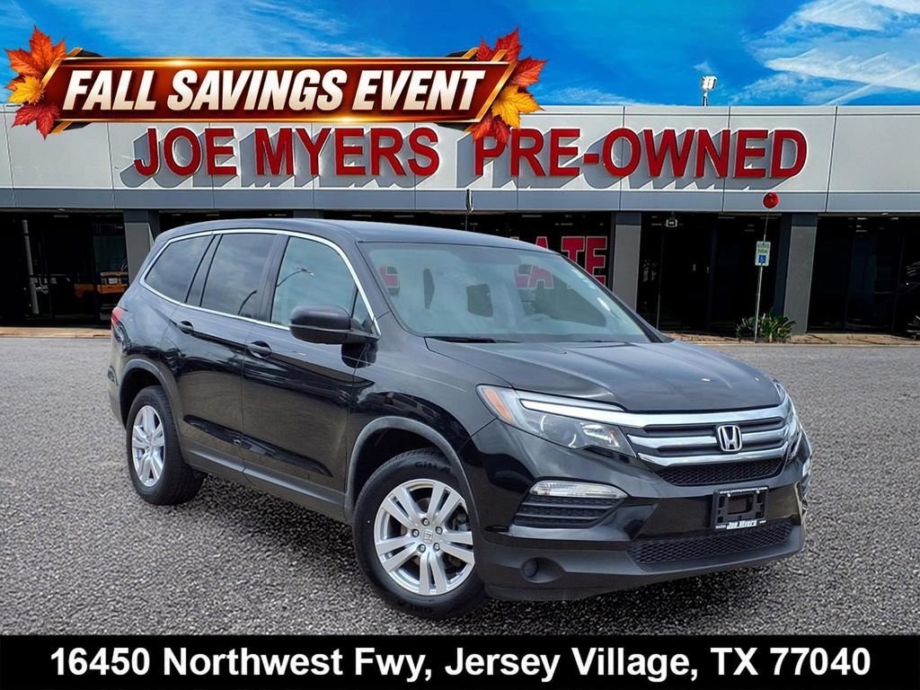 Used 2018 Honda Pilot LX image 1