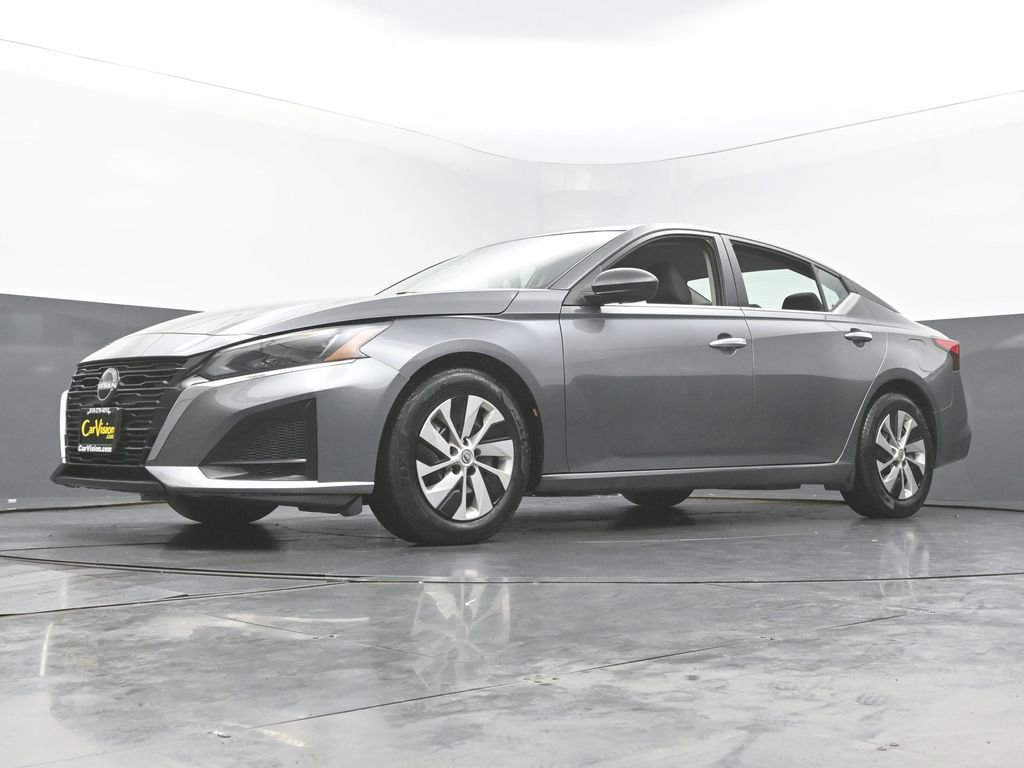 Used 2024 Nissan Altima 2.5 S image 47