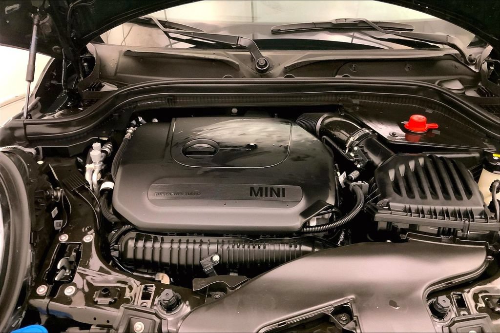 Used 2022 MINI Cooper John Cooper Works FWD image 9