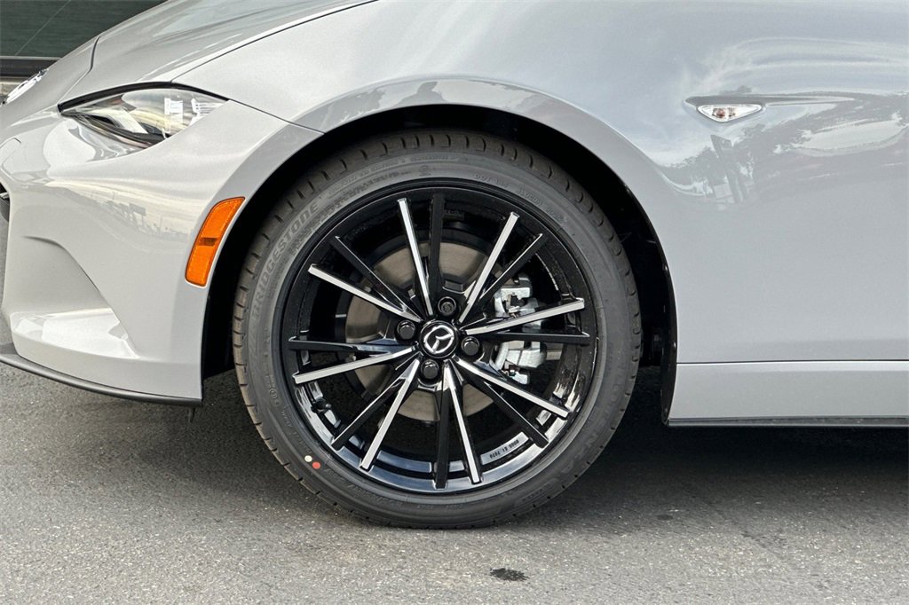 New 2025 MAZDA MX-5 Miata RF Grand Touring image 25