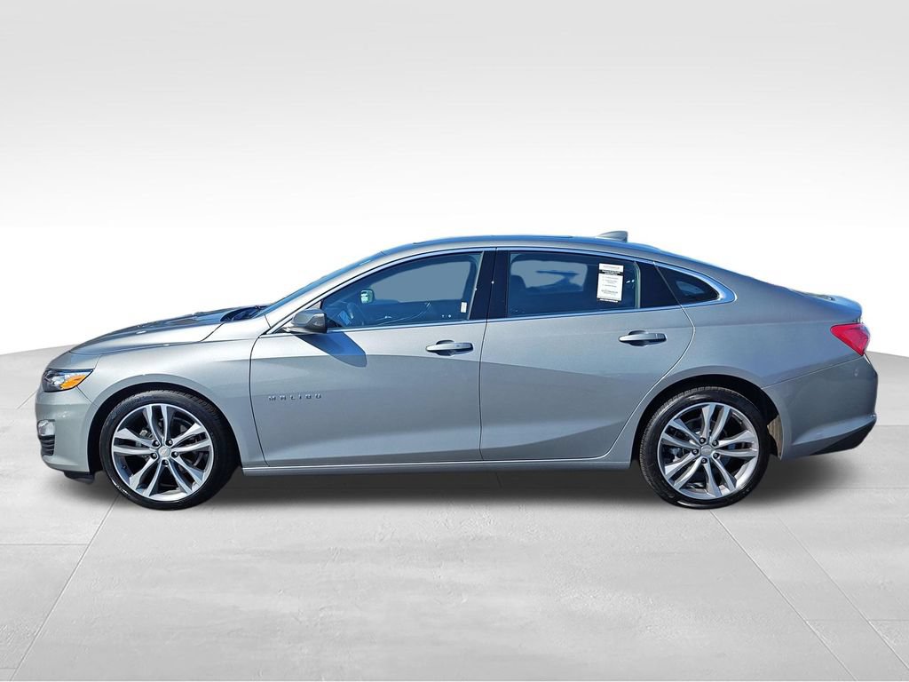 Used 2023 Chevrolet Malibu LT FWD image 2
