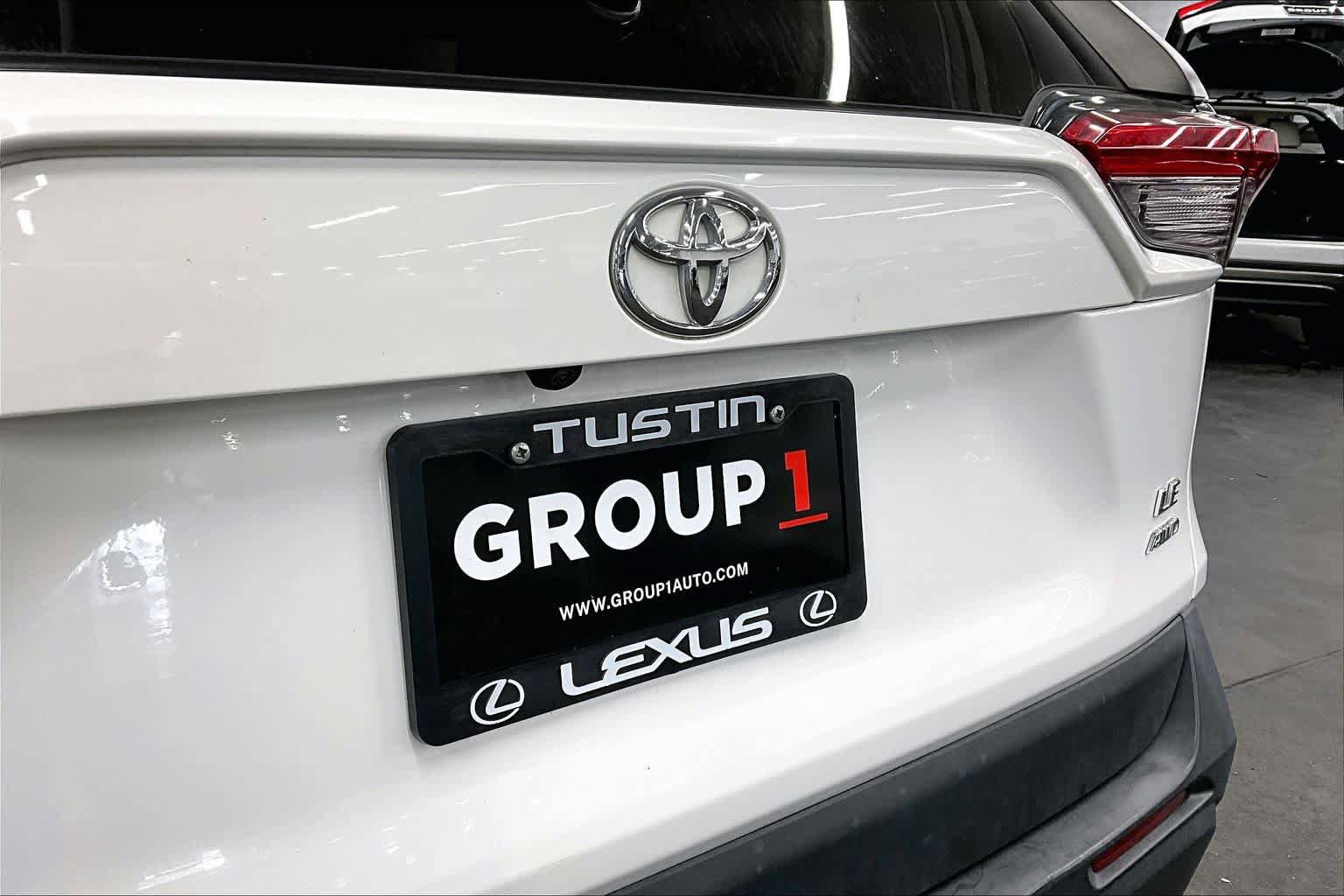Used 2023 Toyota RAV4 LE AWD/4WD image 30