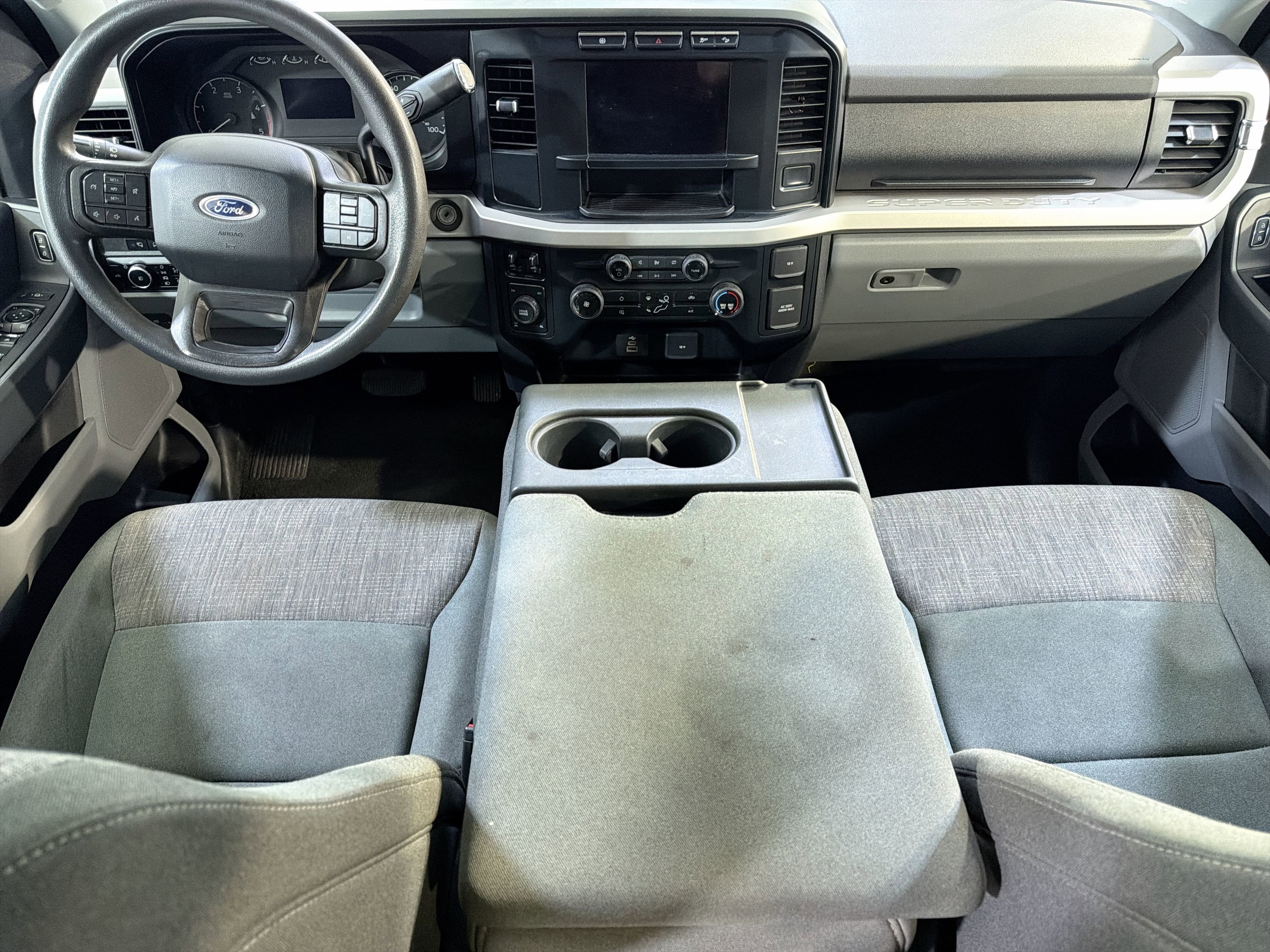 Used 2024 Ford F250 XLT w/ FX4 Off-Road Package image 21