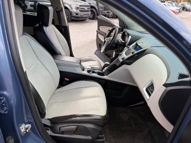 Used 2011 Chevrolet Equinox LTZ image 36