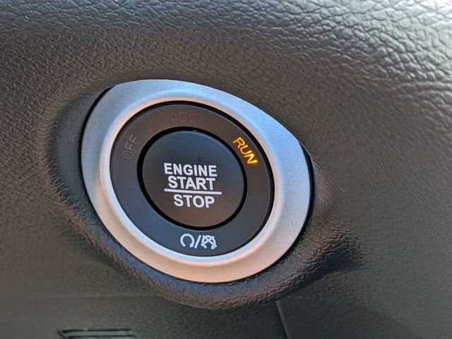New 2026 Chrysler Voyager LX FWD image 31