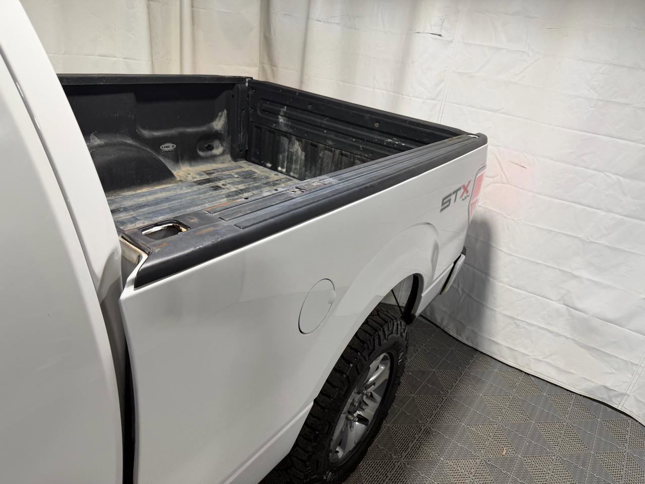 Used 2013 Ford F150 STX w/ Mid Equipment Group AWD/4WD image 20