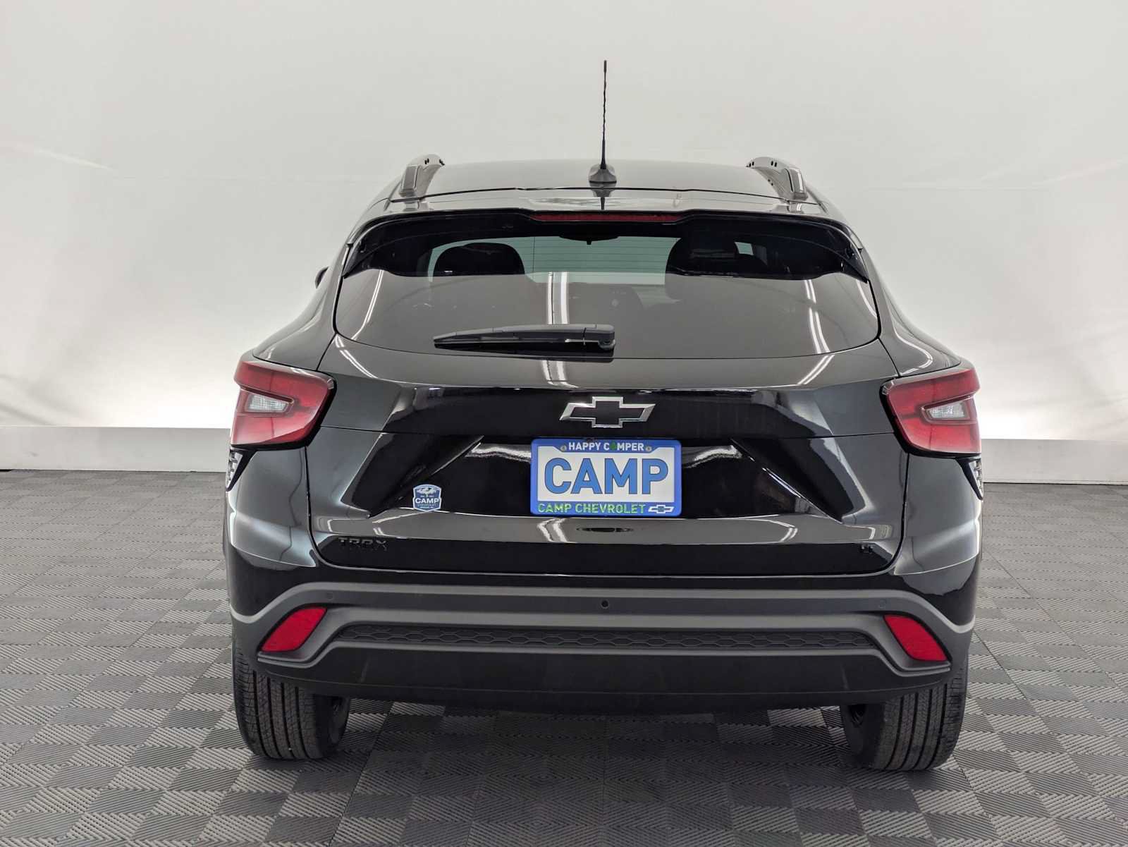 New 2026 Chevrolet Trax LT w/ Driver Confidence Package FWD image 5