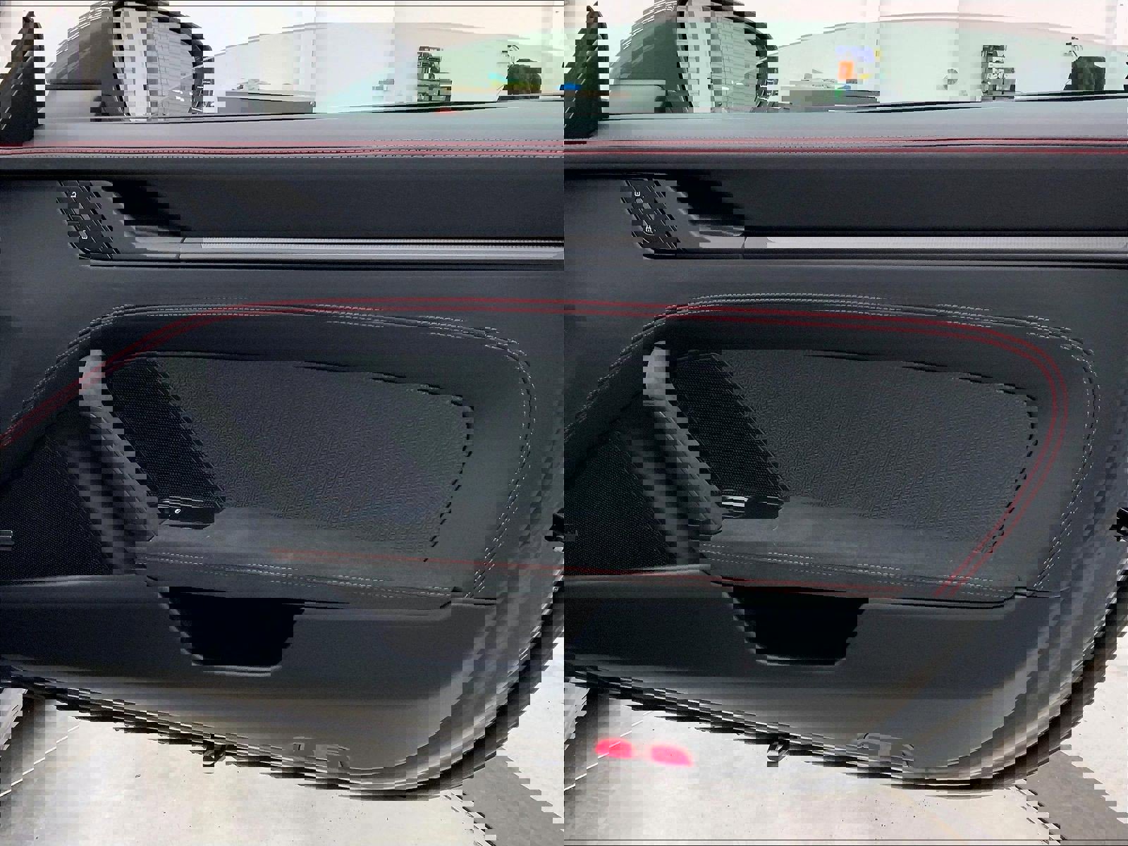 Used 2026 Porsche 911 Carrera 4 GTS AWD/4WD image 27