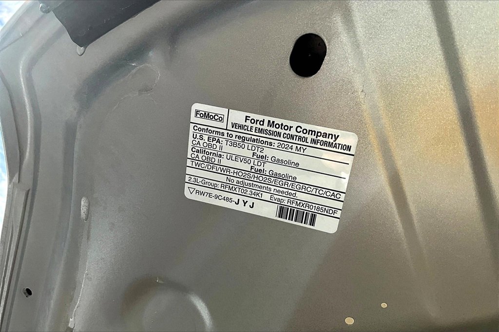 Used 2024 Ford Explorer Limited image 34