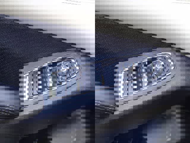 Used 2022 Subaru Ascent Limited w/ Technology Package image 20