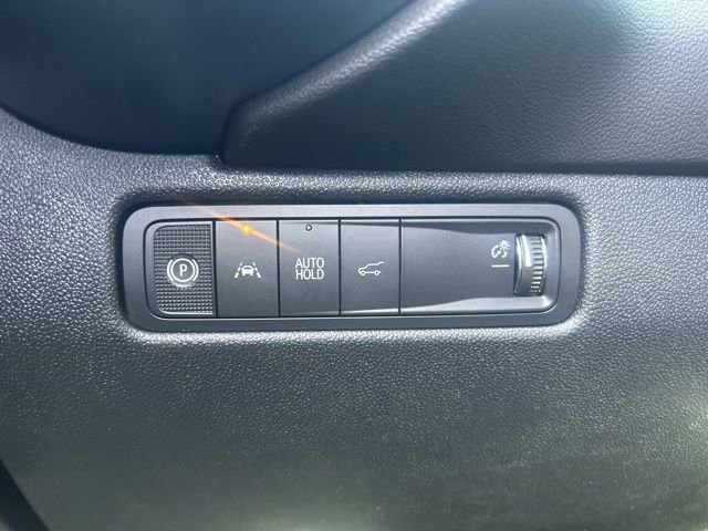 New 2026 Chevrolet Equinox EV LT w/ LPO, All-Weather Mat Package FWD image 26
