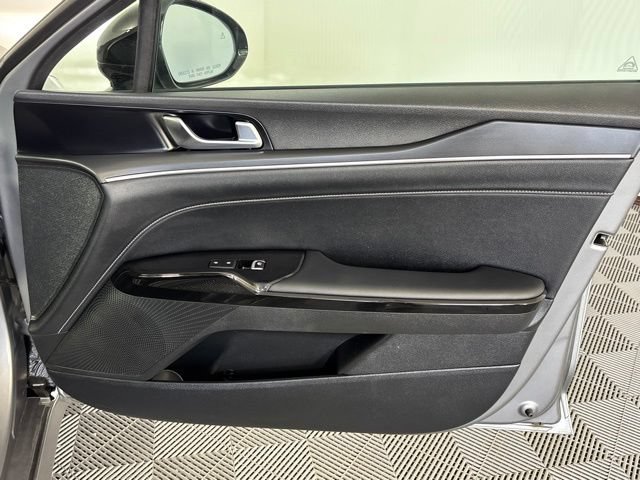 Used 2025 Kia K5 GT-Line FWD image 36