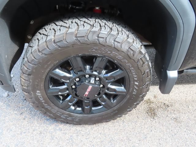 Used 2026 GMC Sierra 2500 AT4 w/ AT4 Premium Plus Package AWD/4WD image 18