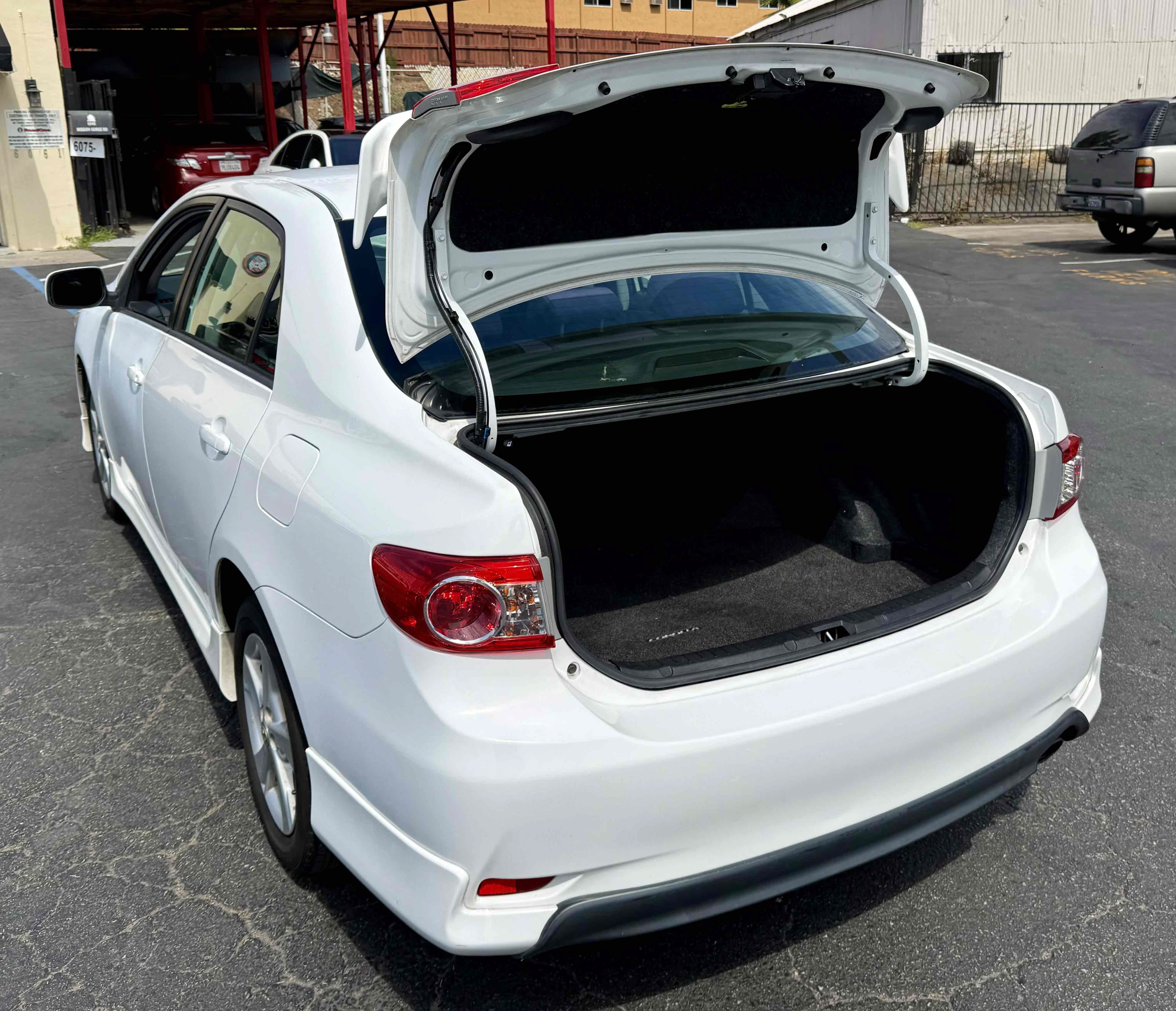 Used 2012 Toyota Corolla S FWD image 8