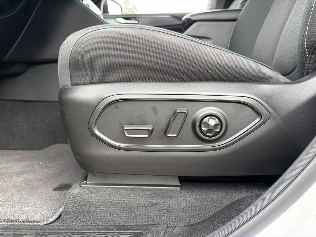 New 2026 Jeep Grand Cherokee L 4WD image 13