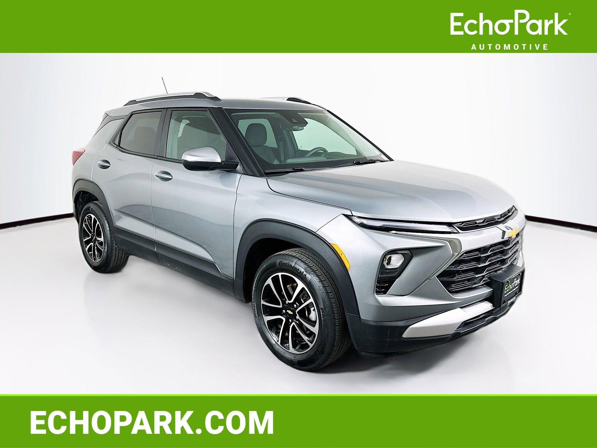 Used 2025 Chevrolet TrailBlazer LT AWD/4WD image 1