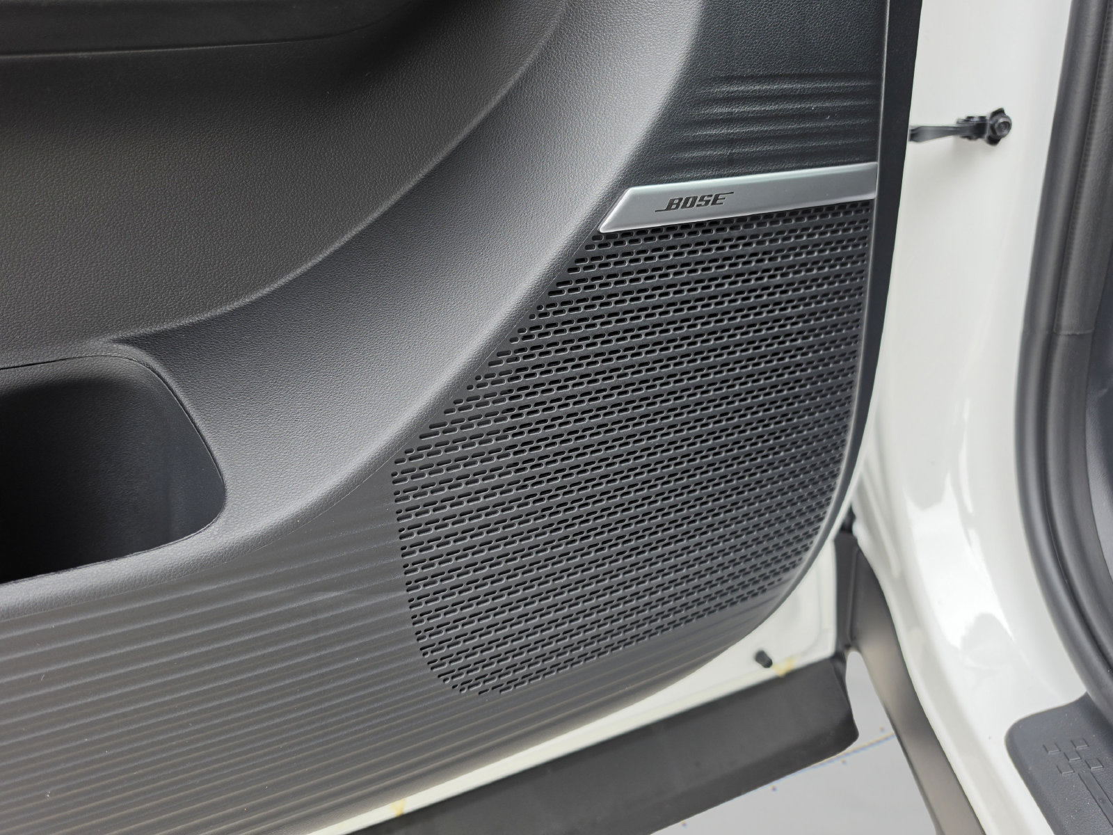 New 2027 Hyundai Santa Fe Limited FWD image 22
