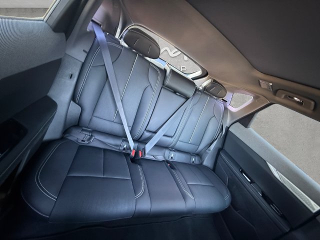 Certified 2025 Cadillac Optiq Sport 2 AWD/4WD image 22