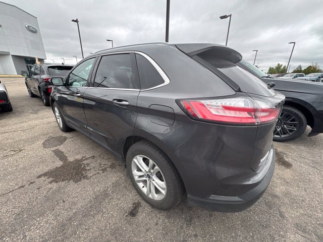 Used 2020 Ford Edge SEL w/ Convenience Package AWD/4WD image 3