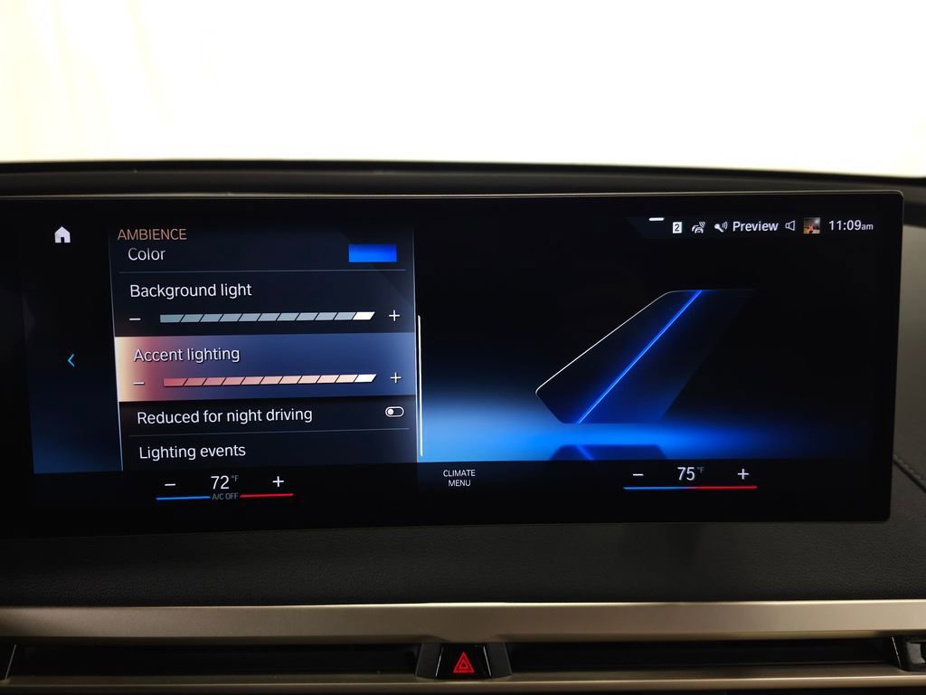 Used 2023 BMW iX xDrive50 w/ Premium Package image 29