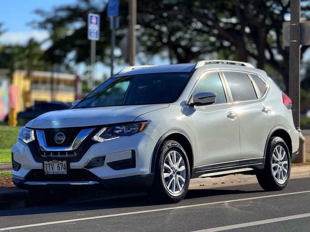Used 2018 Nissan Rogue SV