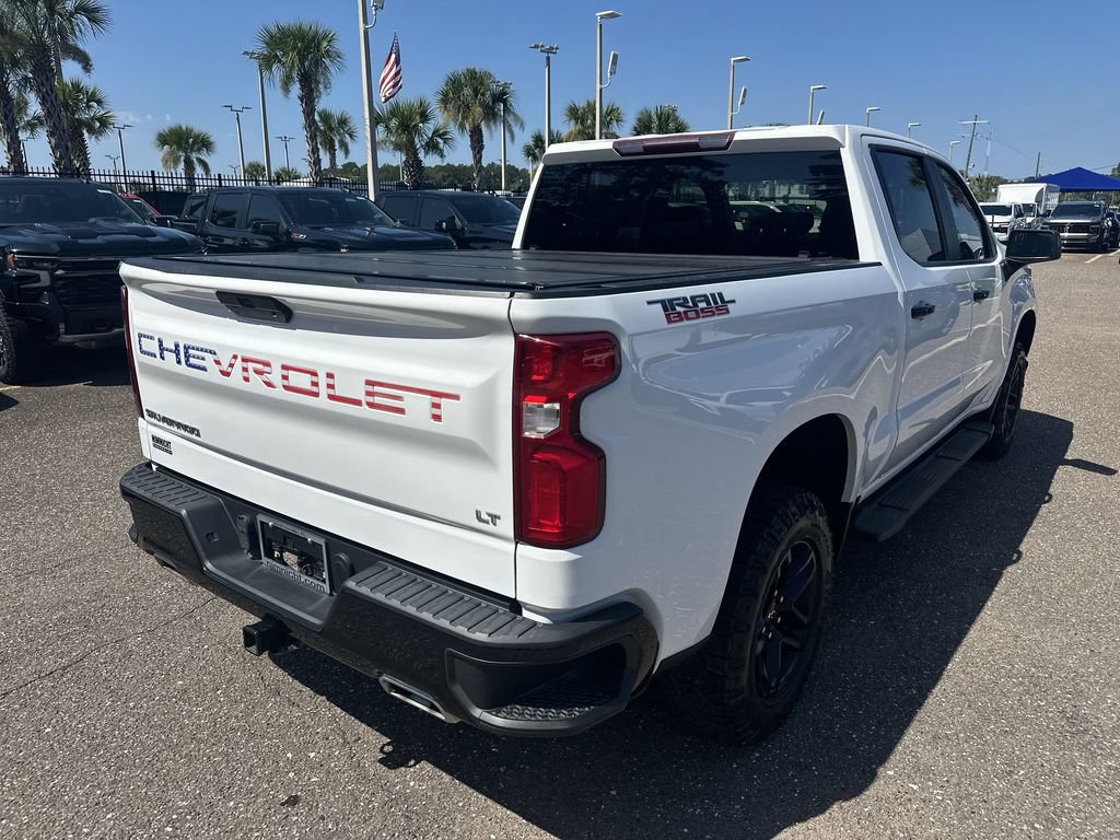 Used 2022 Chevrolet Silverado 1500 LT Trail Boss w/ Bed Protection Package AWD/4WD image 16