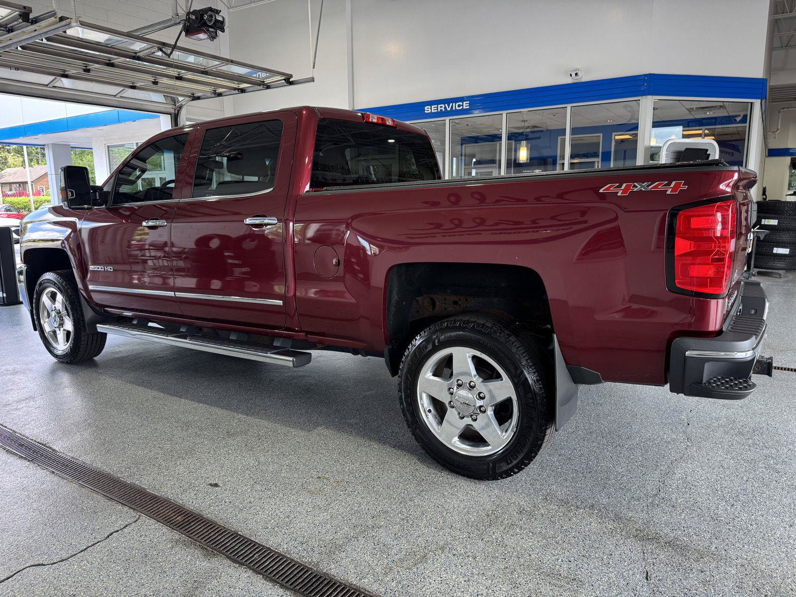 Used 2015 Chevrolet Silverado 2500 LTZ w/ Duramax Plus Package AWD/4WD image 5