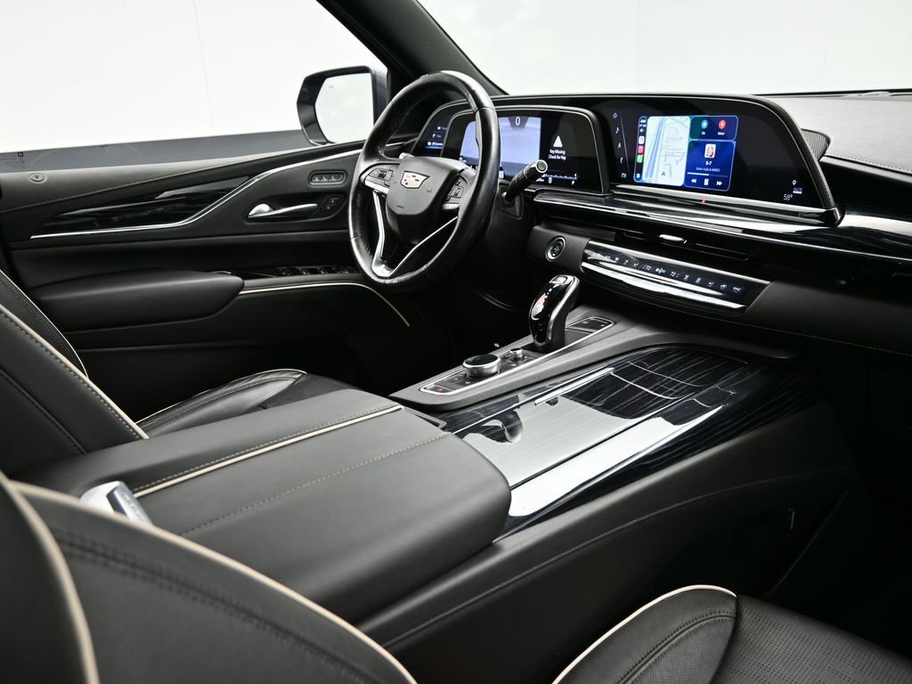Used 2022 Cadillac Escalade Sport w/ Touring Package AWD/4WD image 23